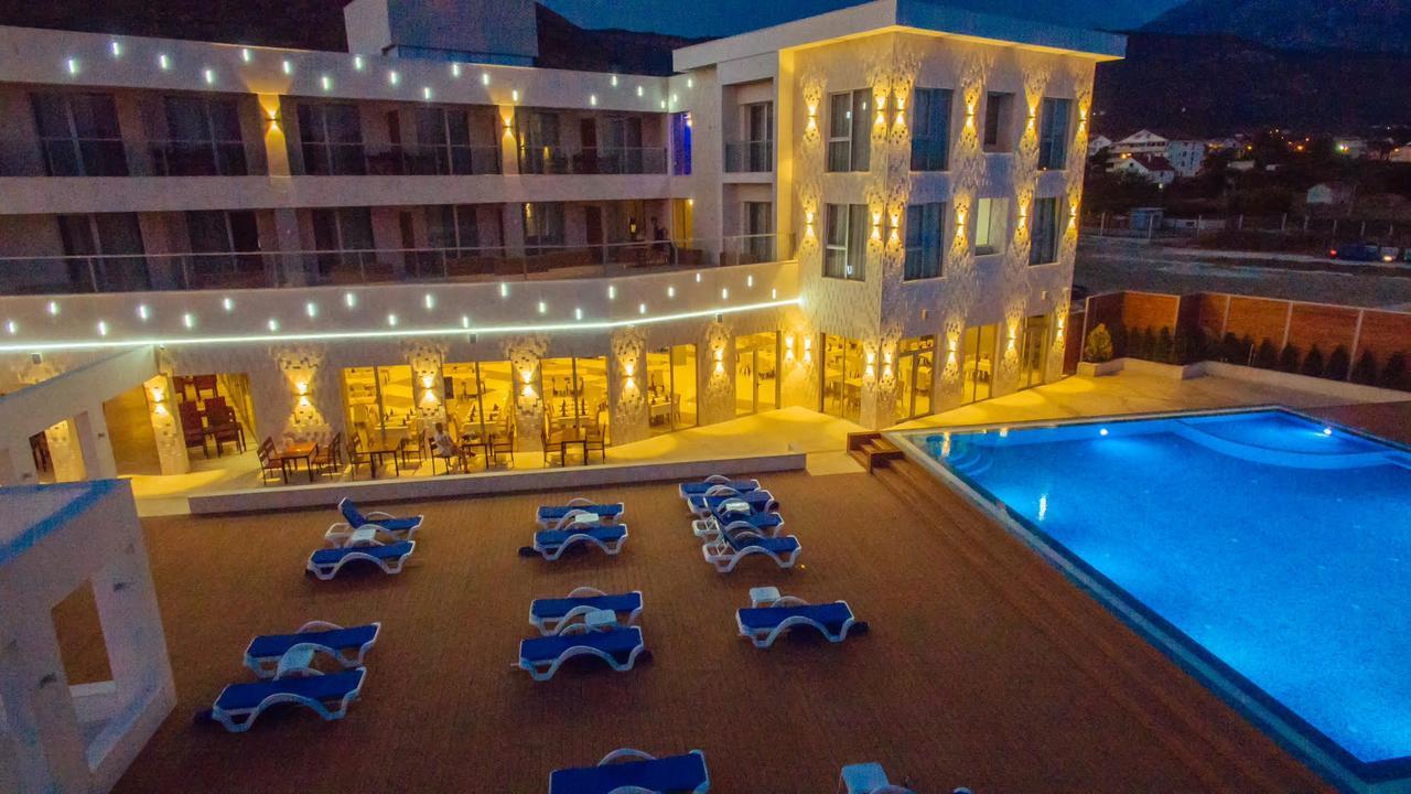 Kosher Hotel Franca Tivat Exterior photo